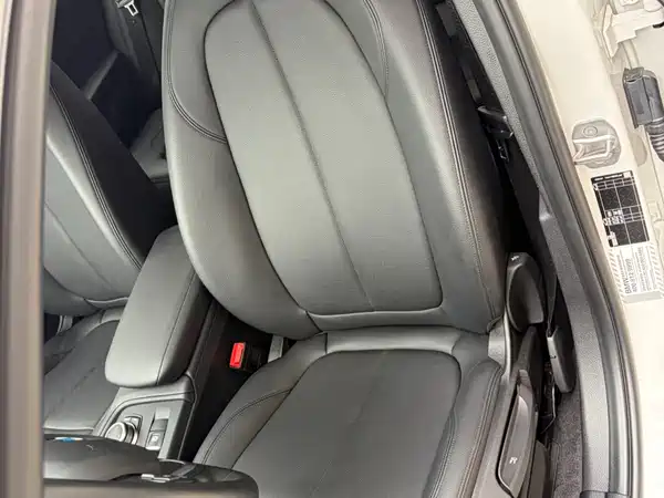 BMW 1 Series 2022