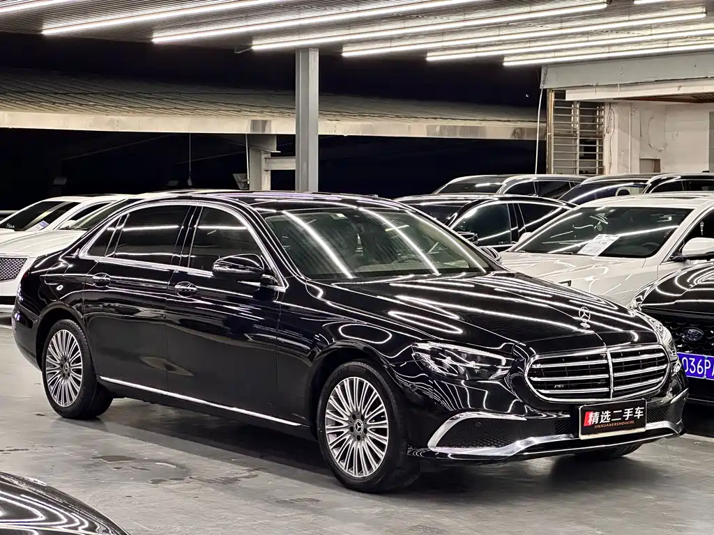 Mercedes-Benz E-Class 2022 — фото 2