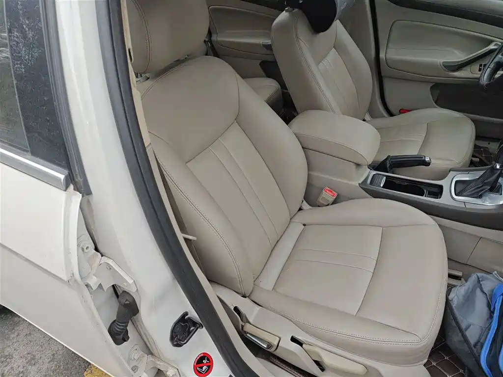 Ford Mondeo 2015 — фото 20