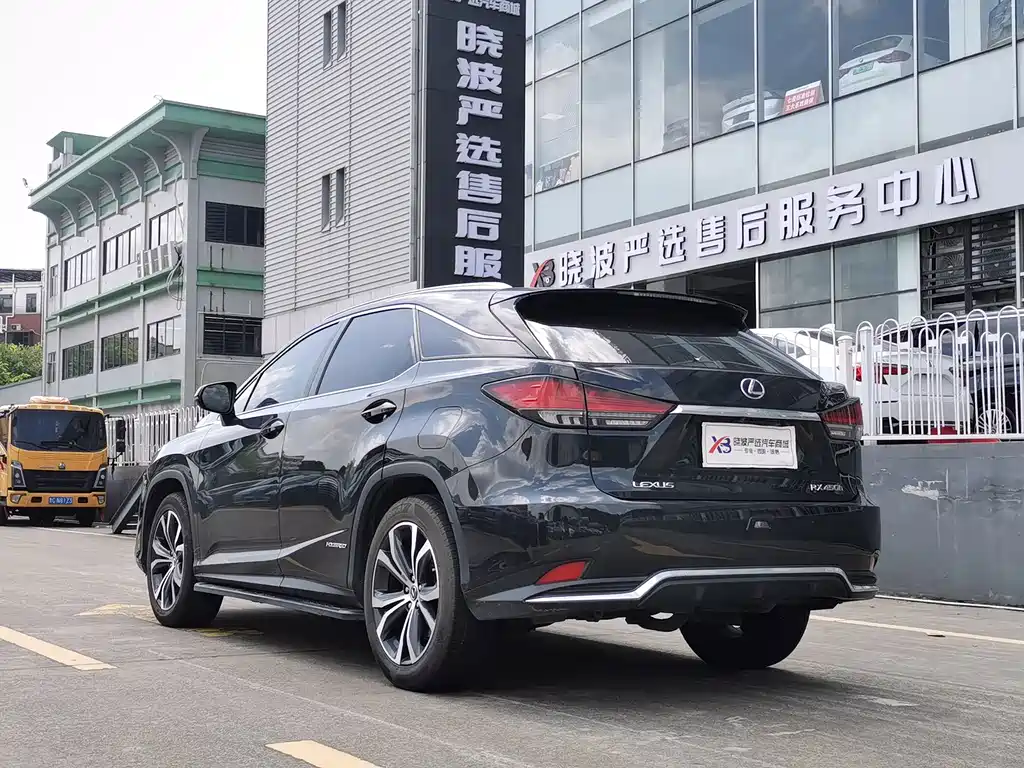 Lexus RX 2021 — фото 19