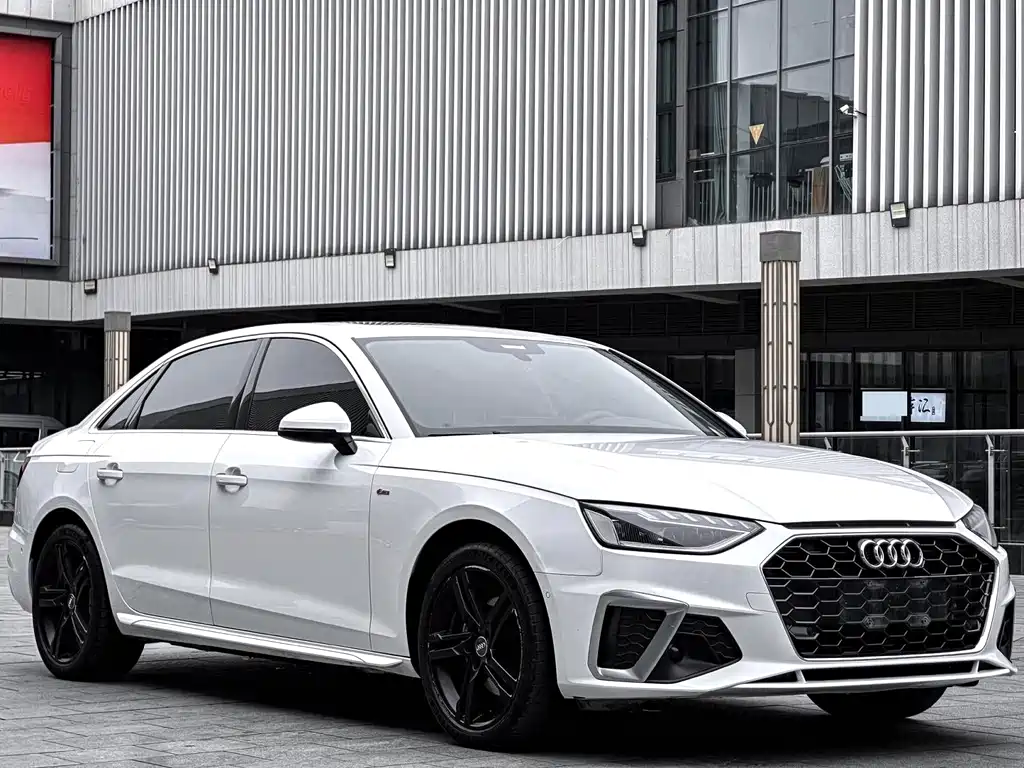 Audi A4L 2020 — фото 3