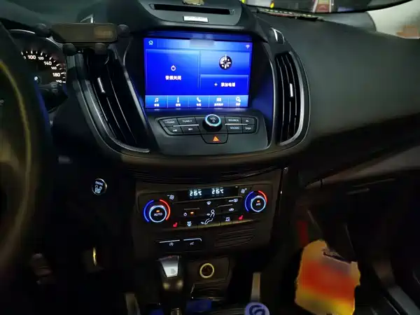 Ford Kuga 2017