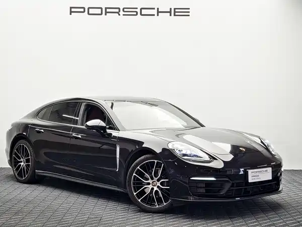 Porsche Panamera 2024