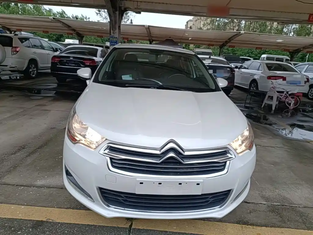 Citroën C4L 2015 — фото 3