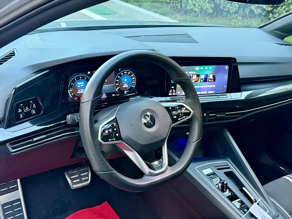 Volkswagen Golf 2022