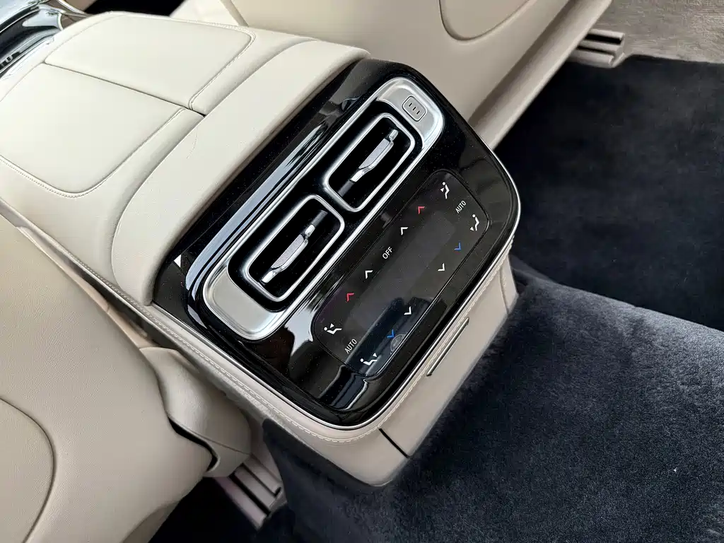 Mercedes-Benz S-Class 2024 — фото 15