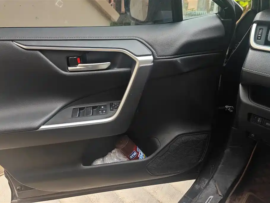 Toyota Wildlander 2022
