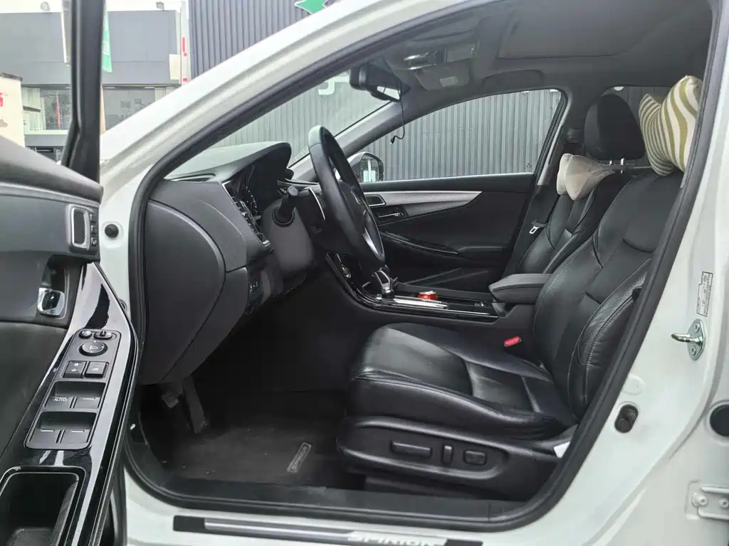Honda Spirior 2015 — фото 7