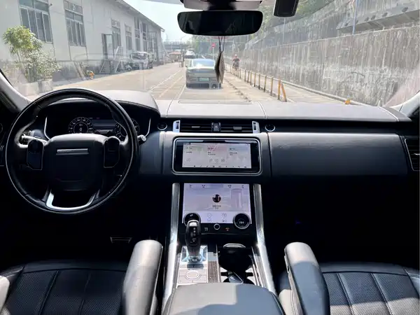 Land Rover Range Rover Sport 2020