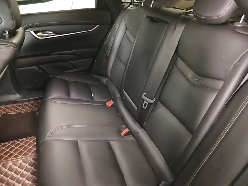 Cadillac XTS 2019 — фото 17