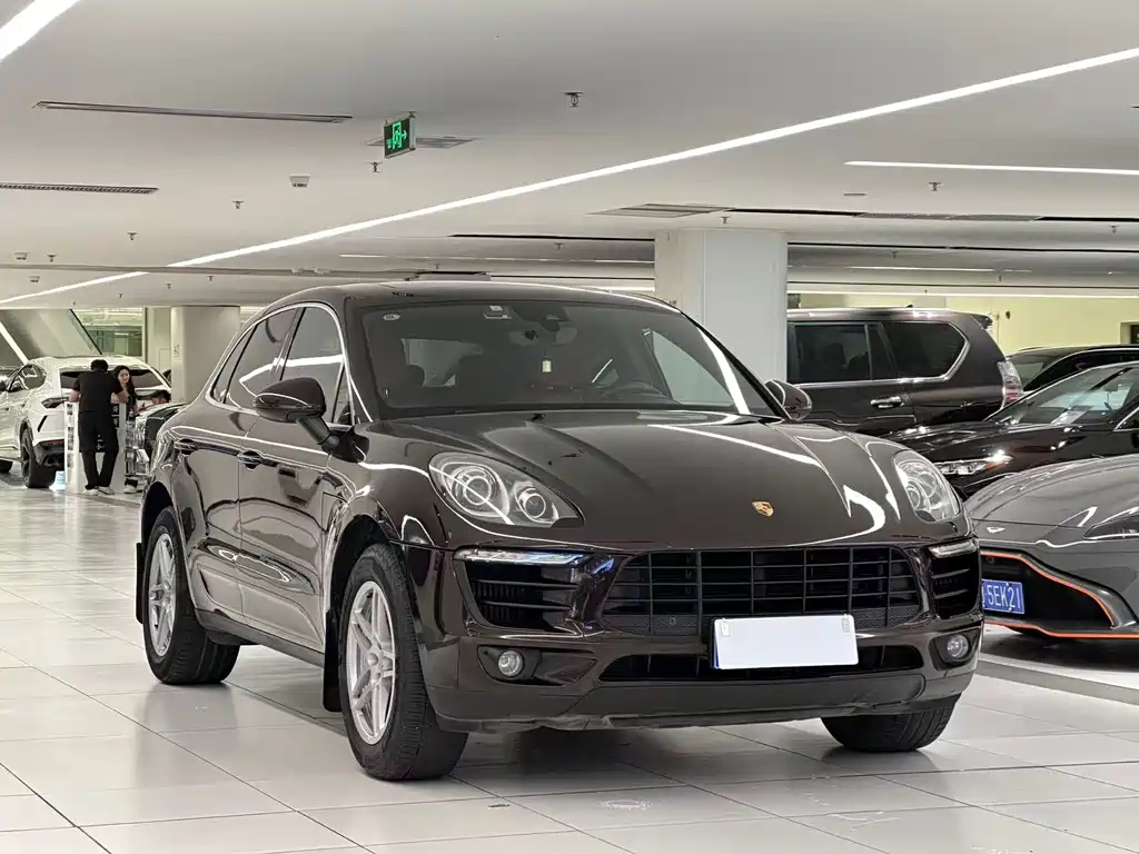 Porsche Macan 2018 — фото 3