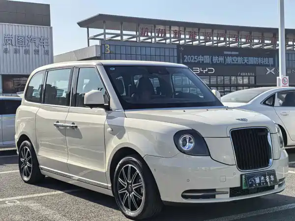 Lorinser LX 2021