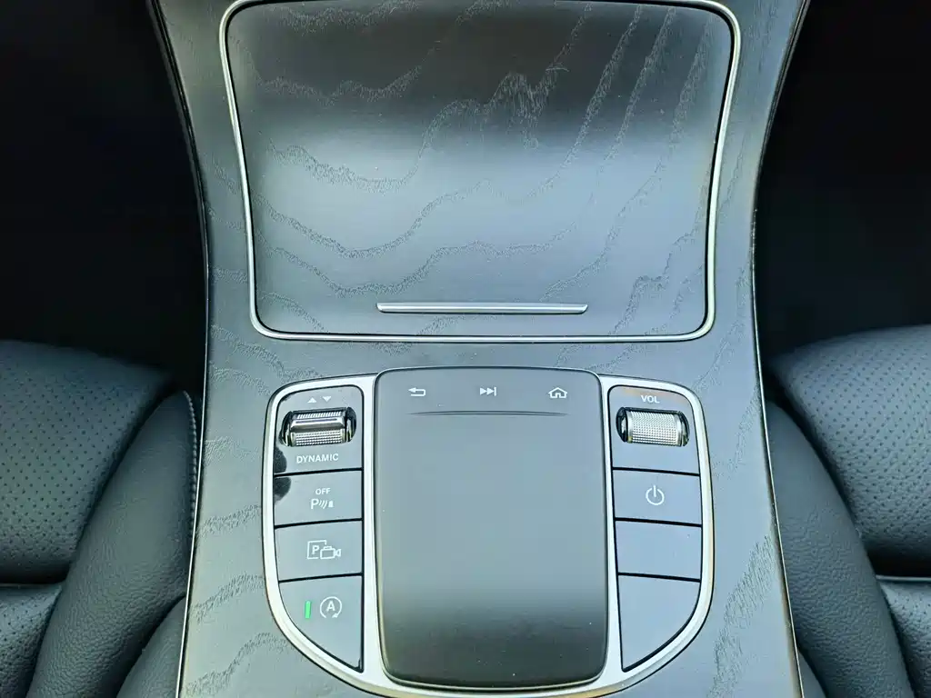 Mercedes-Benz C-Class 2021 — фото 16