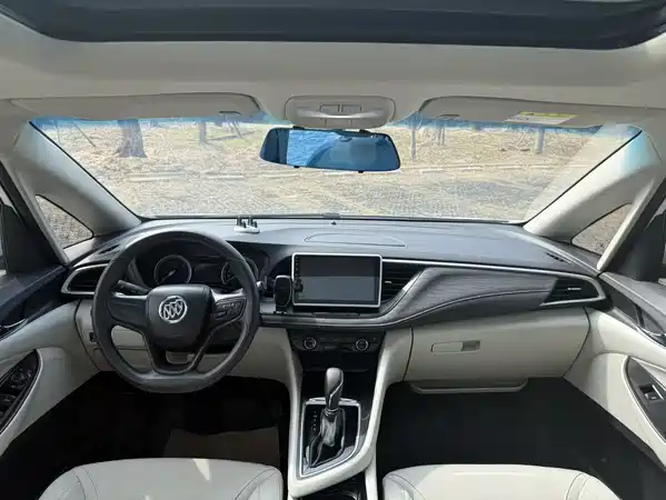 Buick GL6 2019