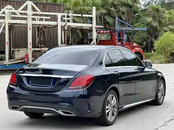 Mercedes-Benz C-Class 2020