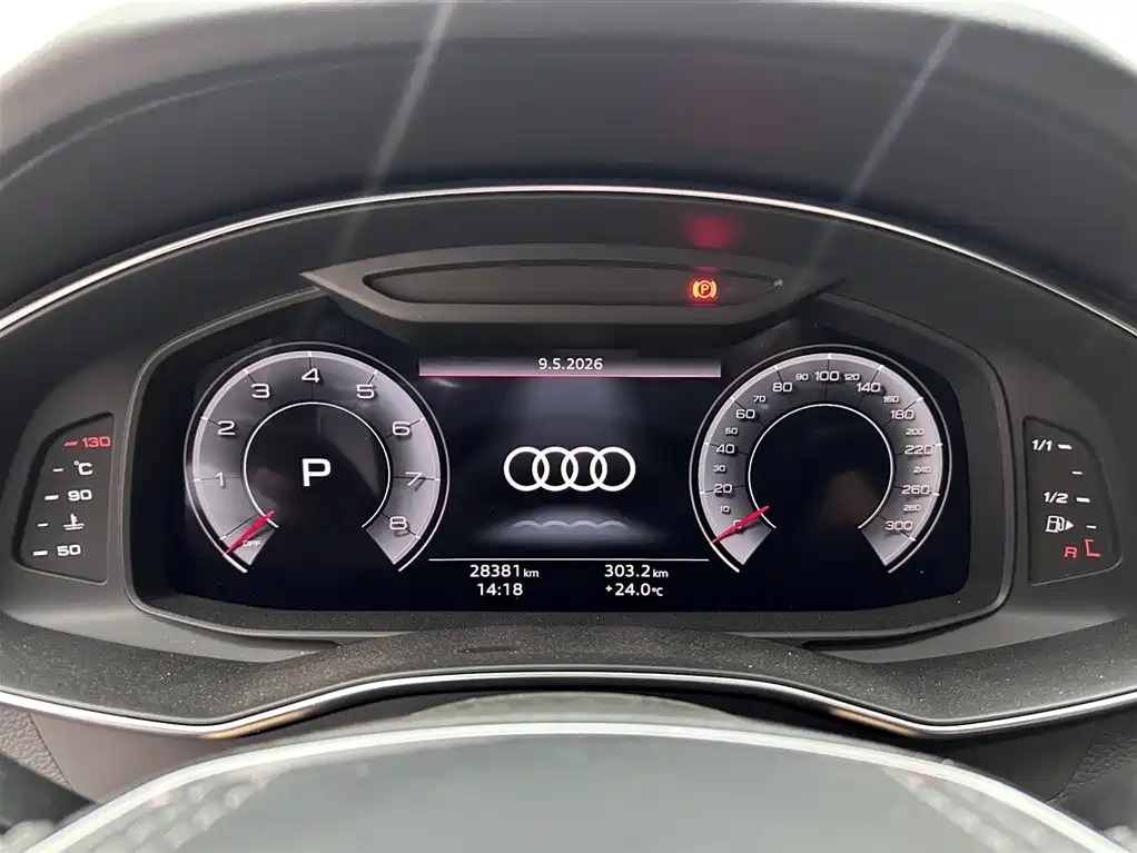 Audi A7L 2024 — фото 14