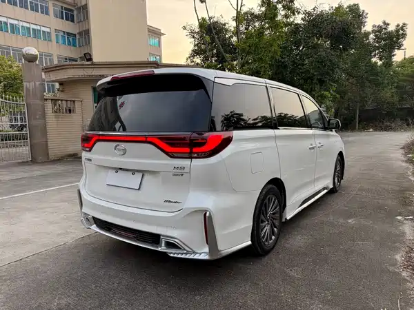 GAC Trumpchi M8 2021