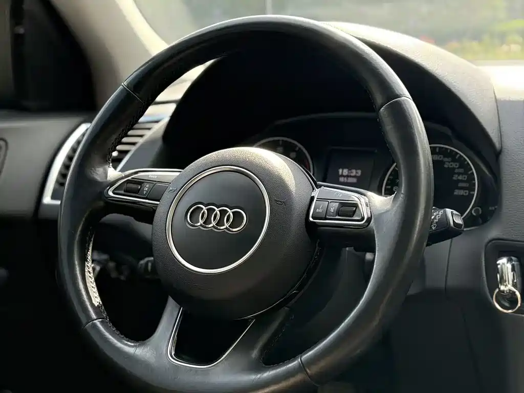 Audi Q5 2017 — фото 9