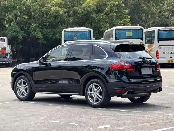 Porsche Cayenne 2012