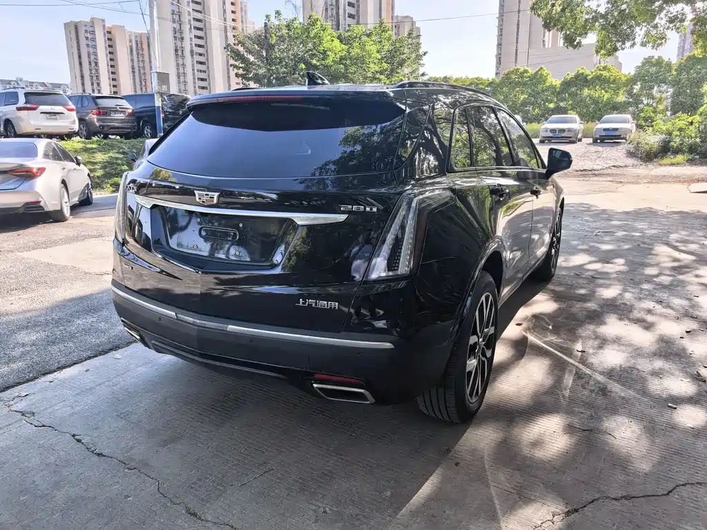 Cadillac XT5 2020 — фото 9