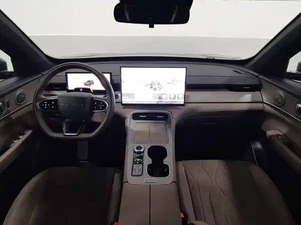 Chery Fengyun T8 2025