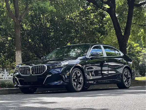 BMW 5 Series 2026