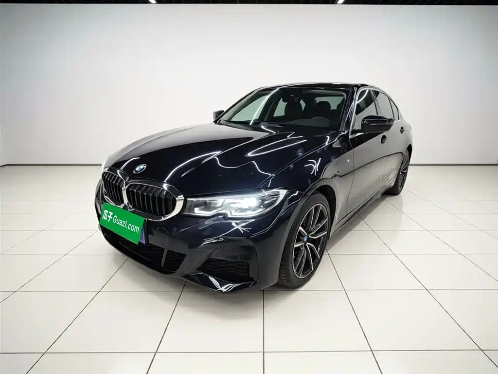 BMW 3 Series 2021 — фото 1
