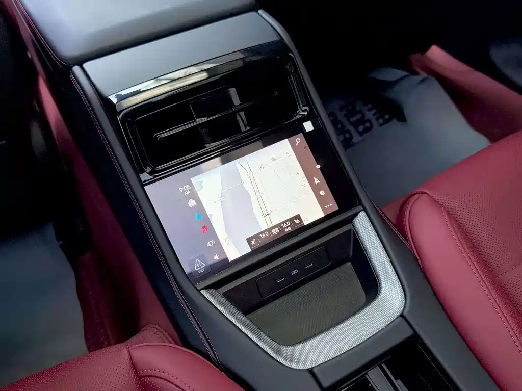 Porsche Panamera 2025 — фото 18