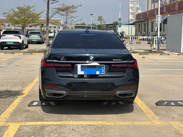 BMW 7 Series 2019