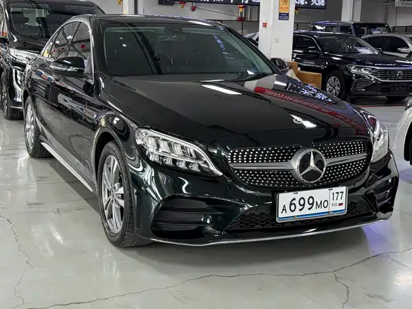 Mercedes-Benz C-Class 2021