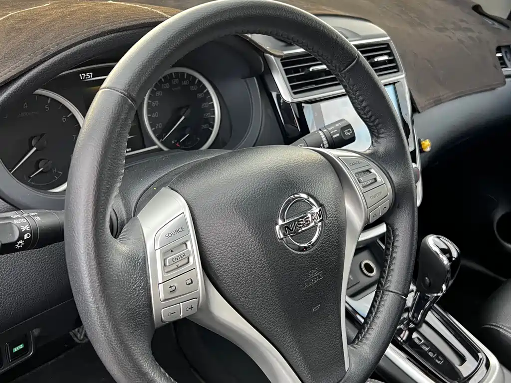 Nissan Tiida 2021 — фото 10