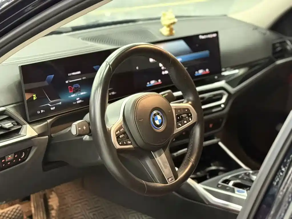 BMW i3 2023