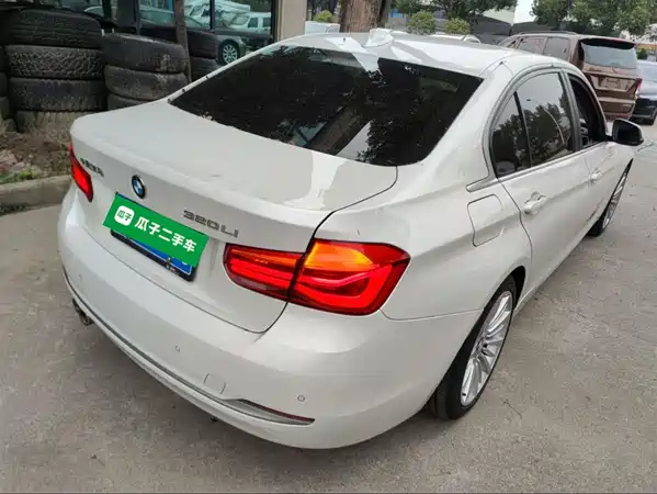 BMW 3 Series 2018