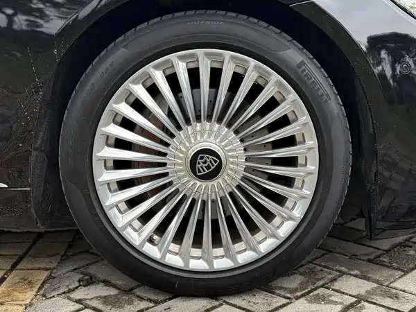 Mercedes-Benz S-Class 2014