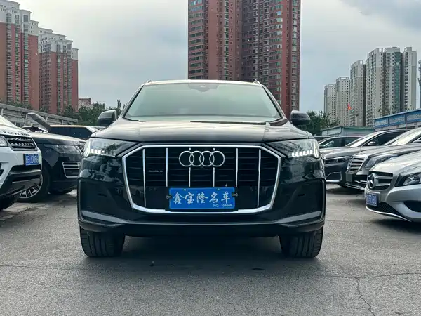 Audi Q7 2021