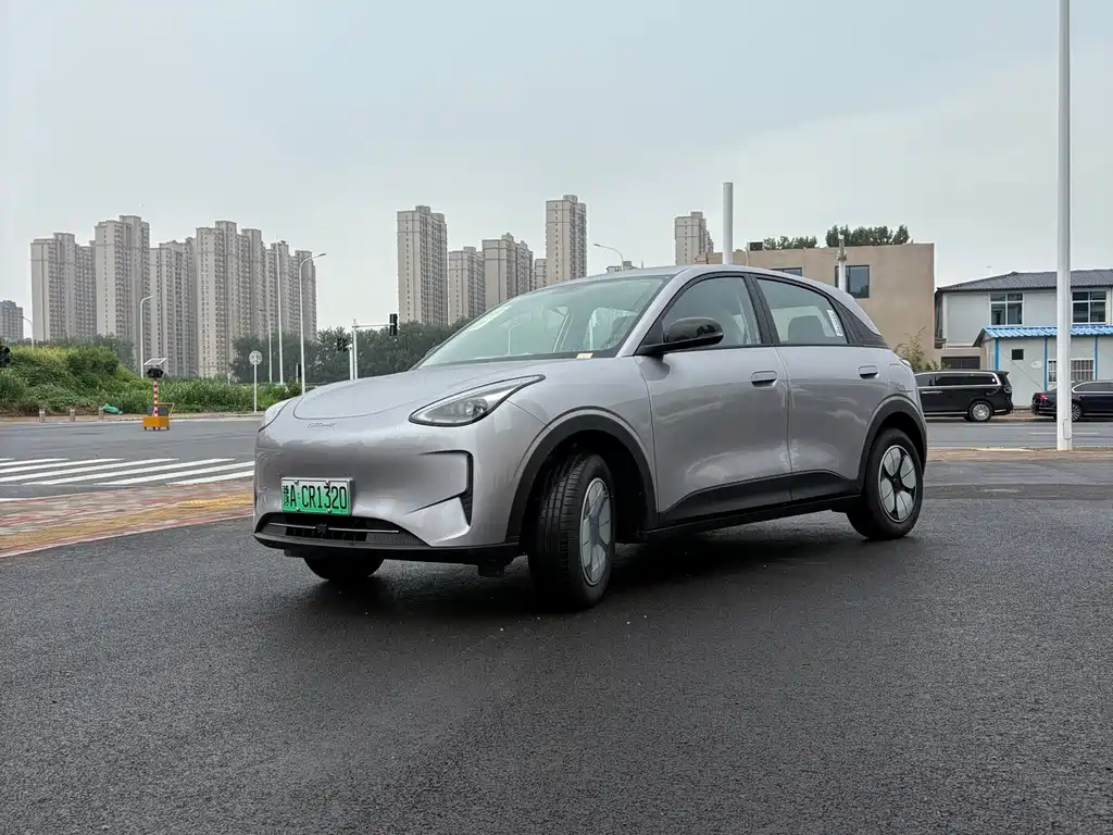 Geely Galaxy Starwish 2026 — фото 1