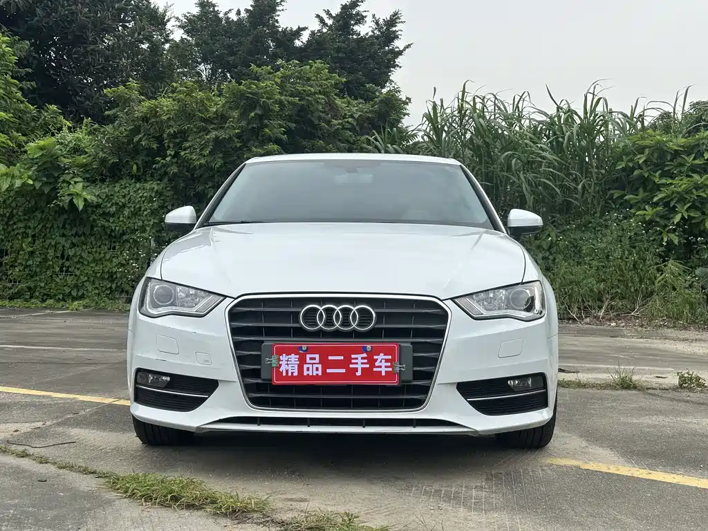Audi A3 2017 — фото 2