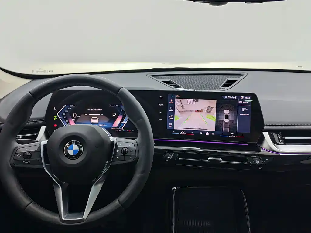 BMW X1 2024 — фото 11