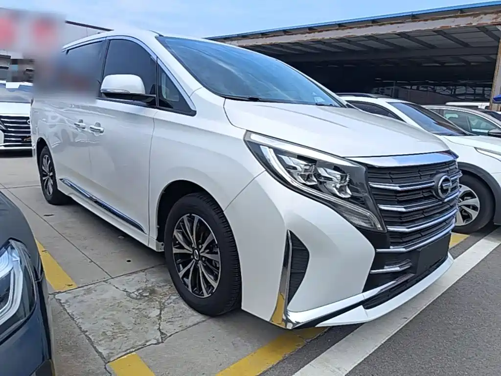 GAC Trumpchi M8 2022 — фото 22