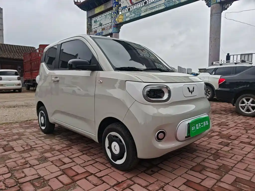 Wuling Hongguang MINIEV 2025