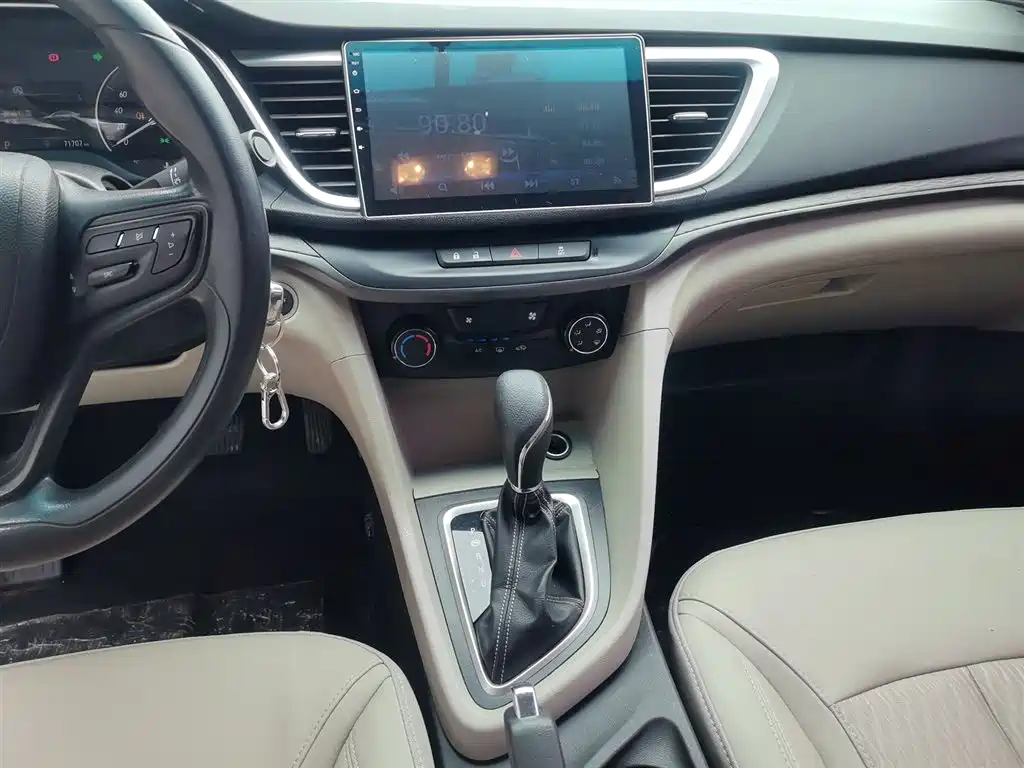 Buick Excelle 2017 — фото 13