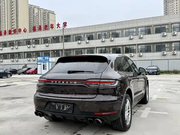 Porsche Macan 2018