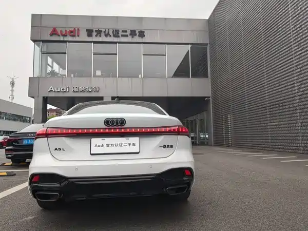 Audi A5L 2025
