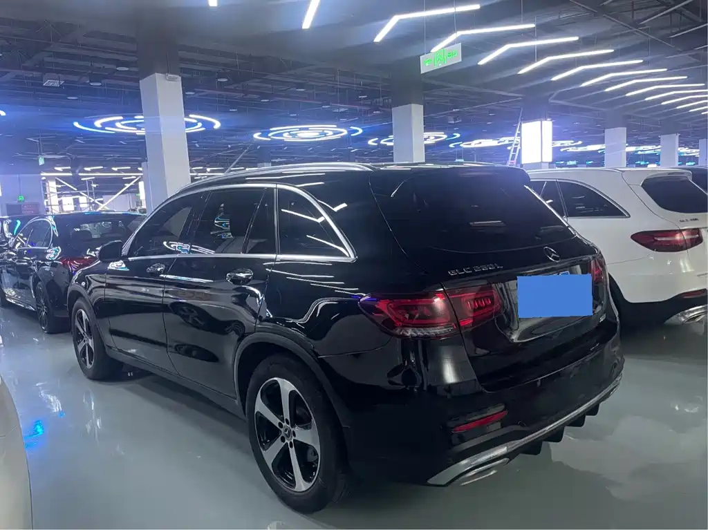 Mercedes-Benz GLC 2022 — фото 18