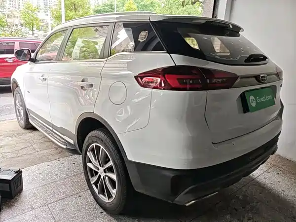 Geely Boyue 2020