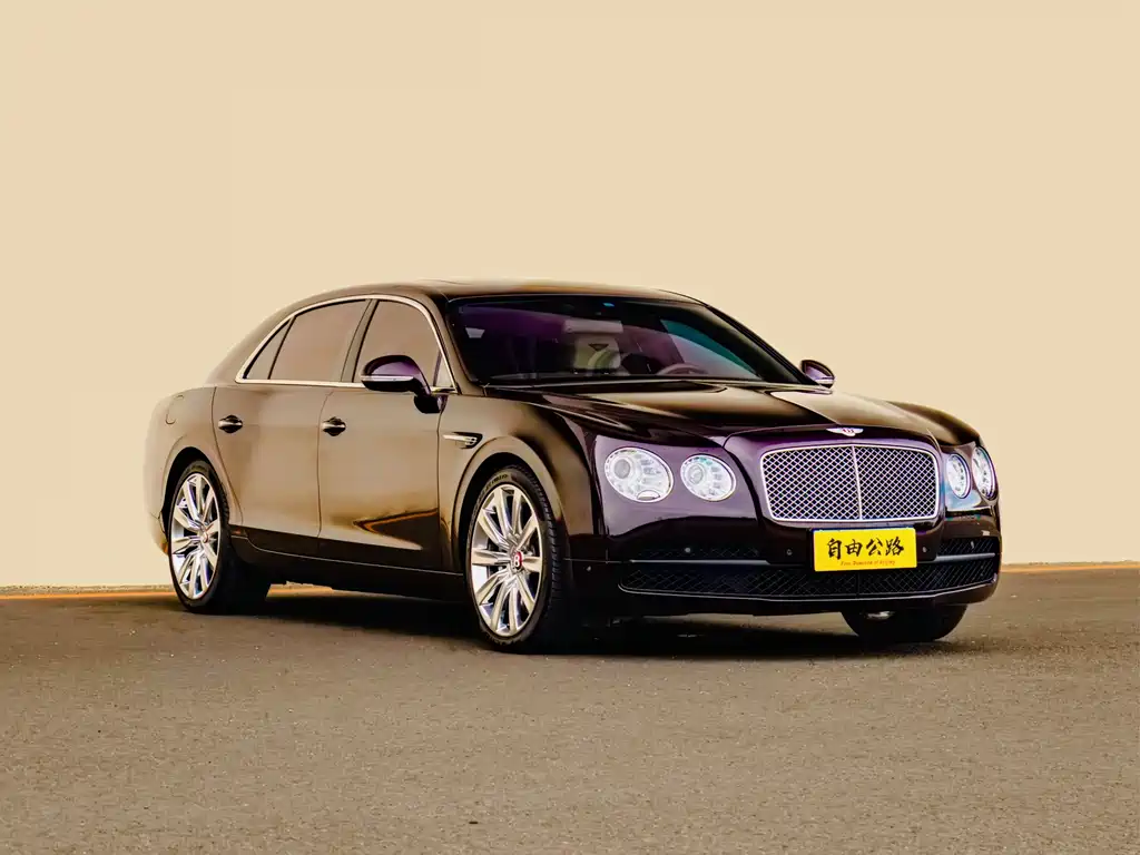 Bentley Flying Spur 2018 — фото 1
