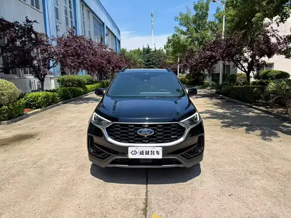 Ford Edge 2022
