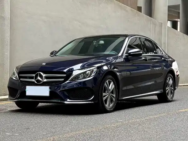 Mercedes-Benz C-Class 2018