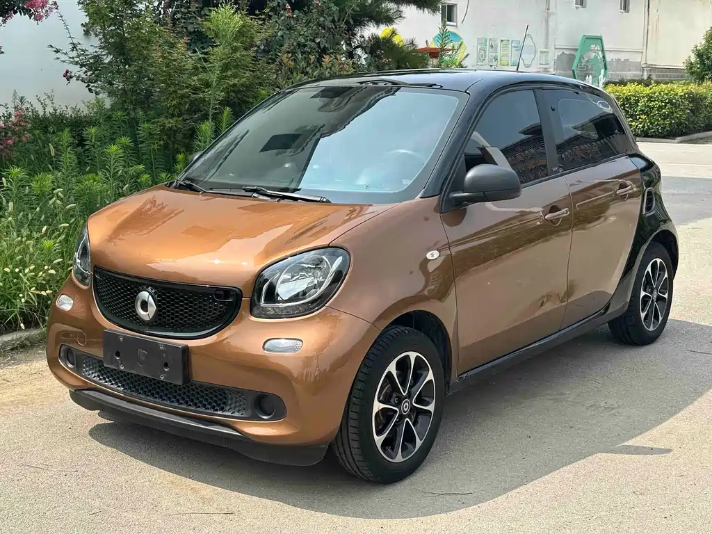 smart forfour 2017 — фото 1