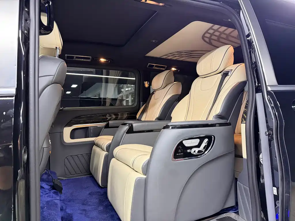 Mercedes-Benz V-Class 2020 — фото 5